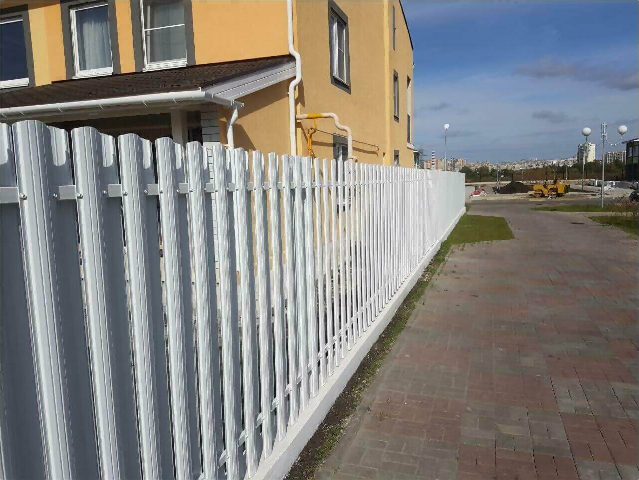 Забор из штакетника 70м фото1 в Якутске