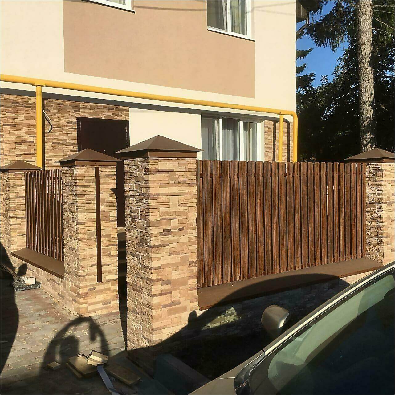 забор из штакетника 70м каштан фото3 в Якутске