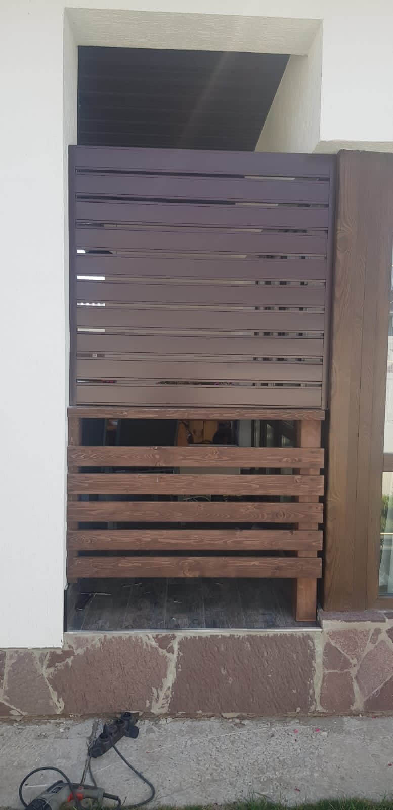 Ограждение для веранды из металлопланкена RAL8017 Шоколад фото 1 в Якутске