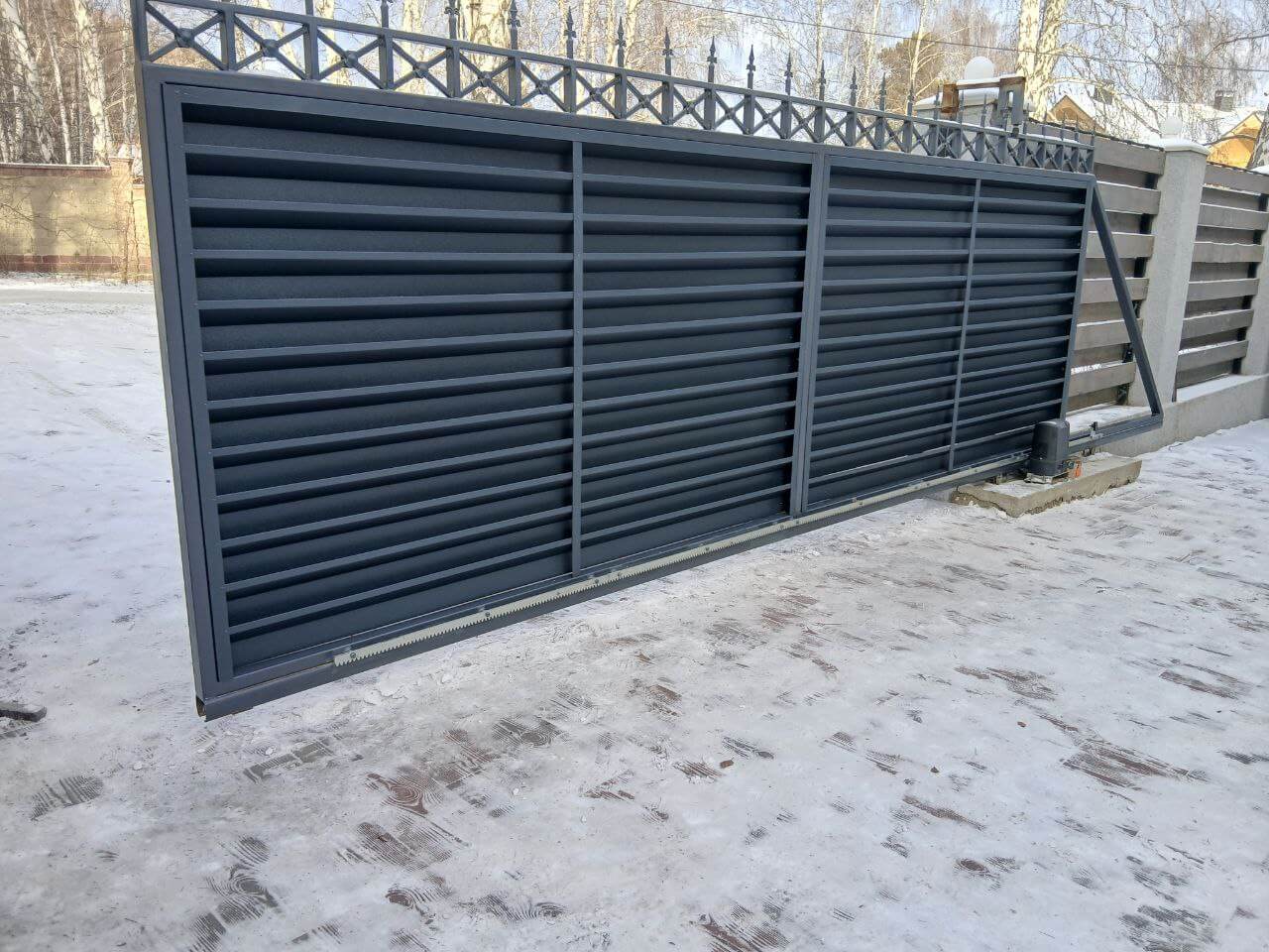 Входная группа из ламелей Хай-Тек RAL7024/7024 Серый Графит двусторонний МАТТЕ фото 8 в Якутске
