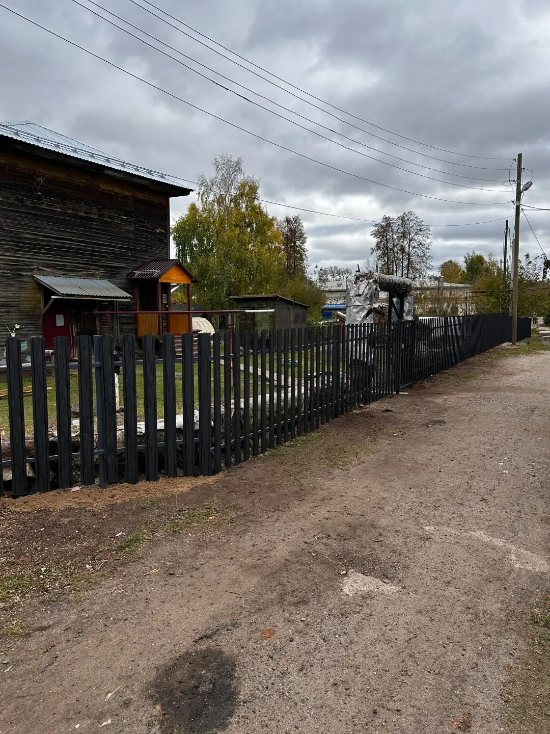 Забор из евроштакетника 63м Черное Дерево 3D Принтек фото 3 в Якутске